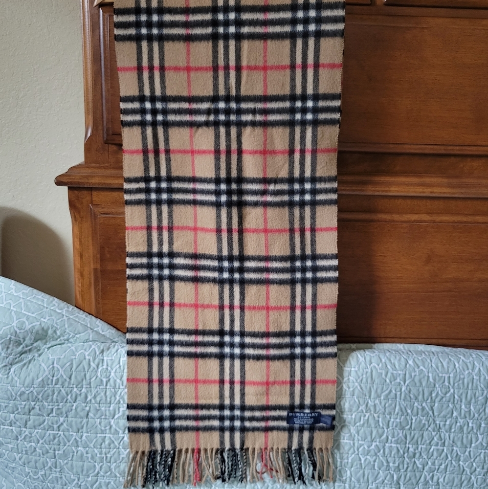 Burberry Cashmere Scarf Wrap Shawl